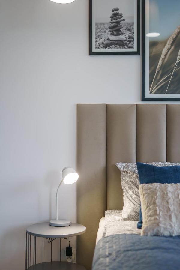 קולובז'ג Apartament Brisadelmar Z Bezplatnym Parkingiem מראה חיצוני תמונה